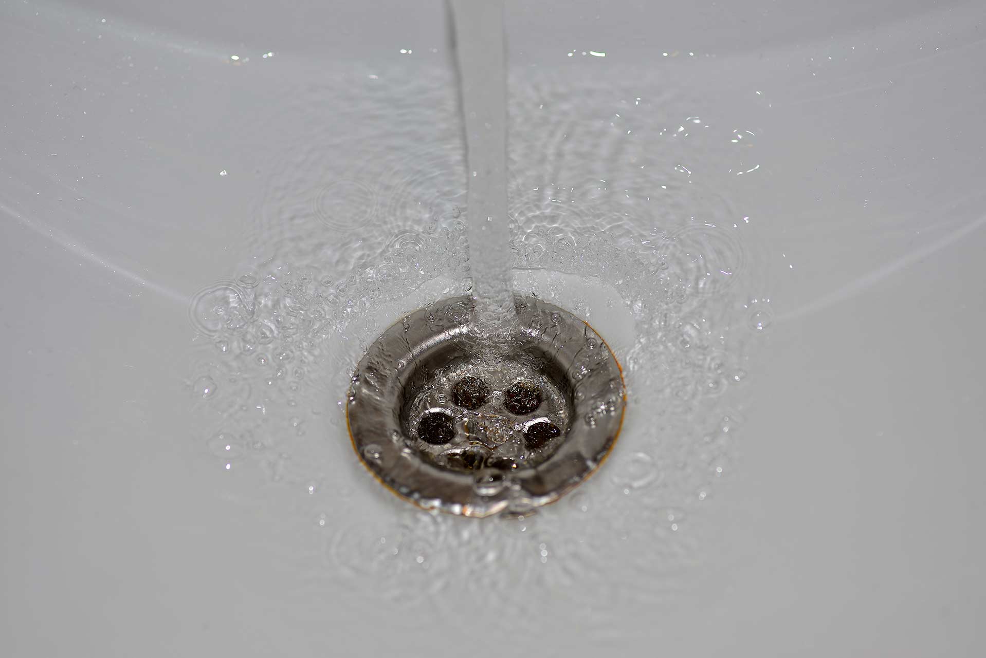 A2B Drains provides services to unblock blocked sinks and drains for properties in Anerley.
